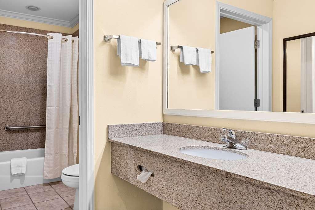 Best Western Forest Inn Franklin Номер фото