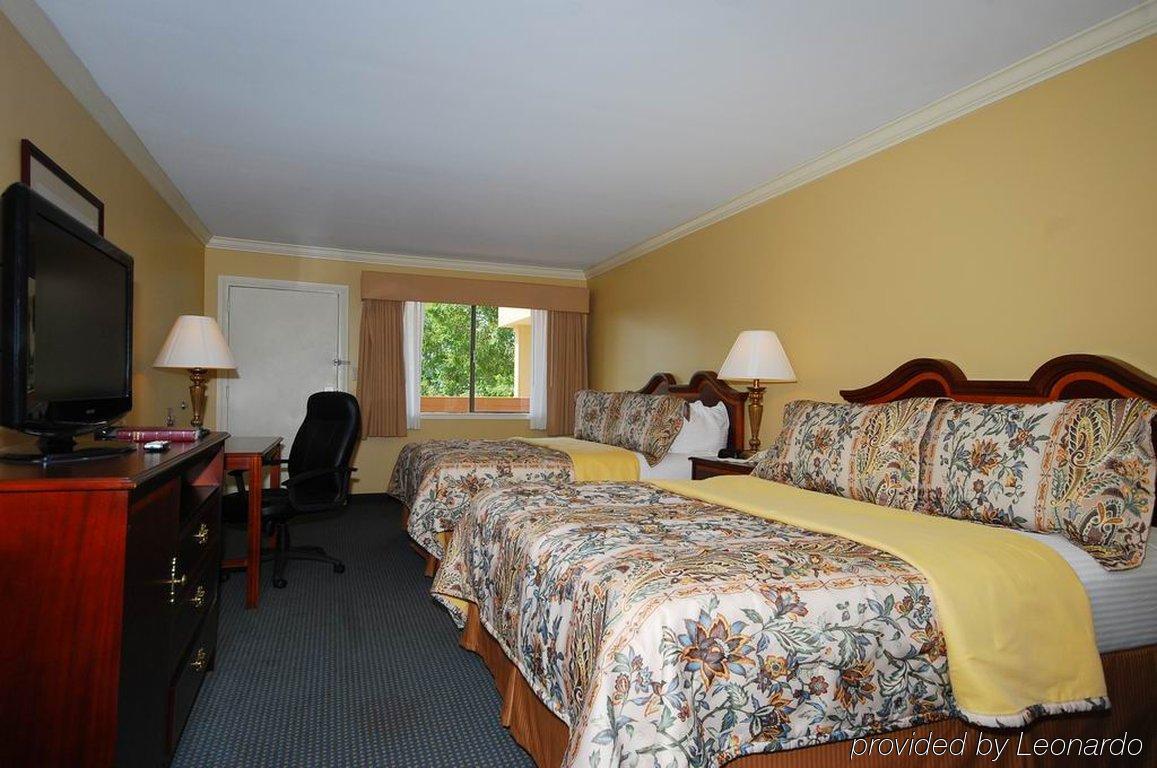 Best Western Forest Inn Franklin Номер фото